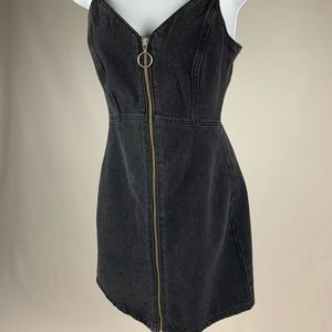 TOPSHOP MINI BLK JEAN DRESS